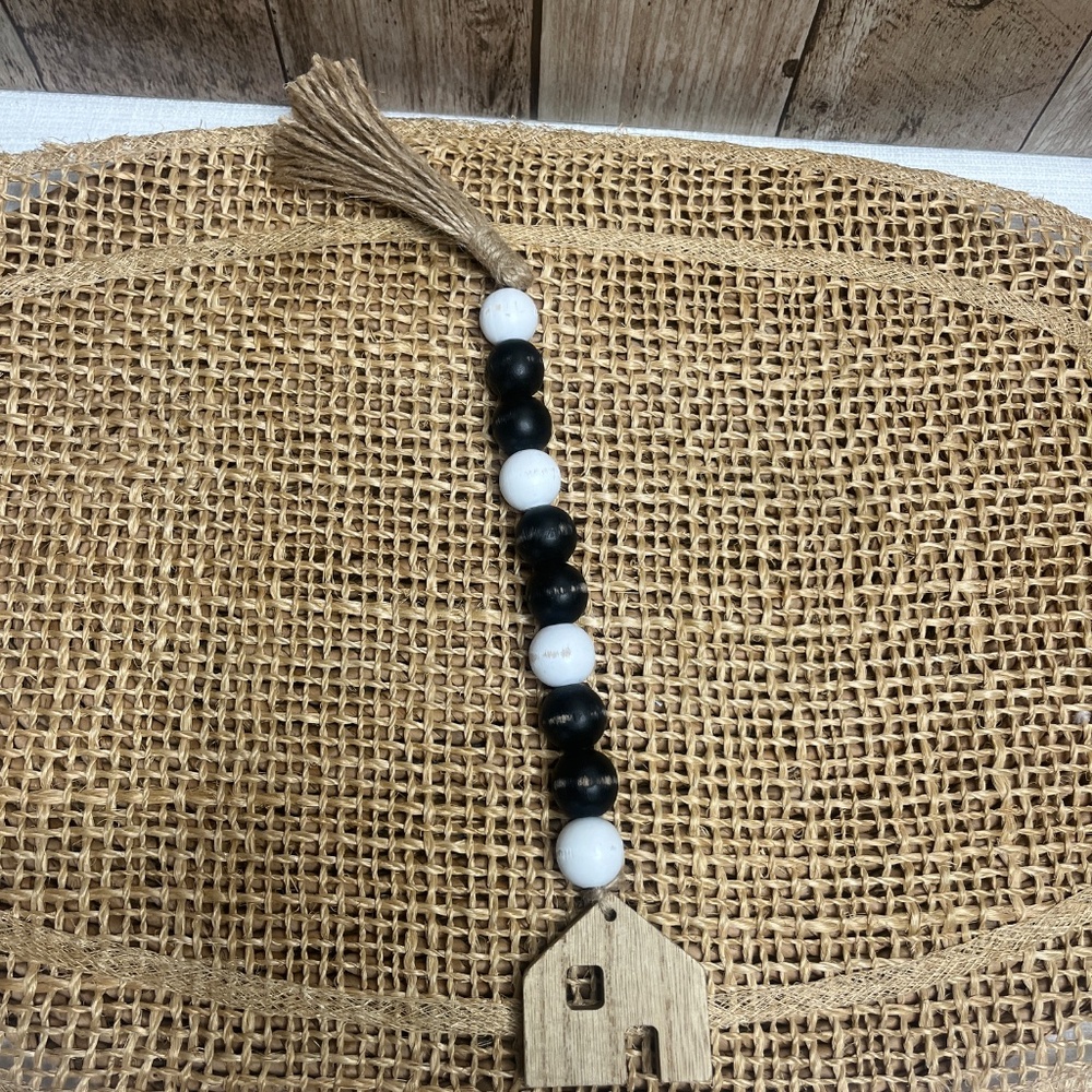 Wood Bead Garland Farmhouse Decor Black White Beads Tassel House Charm 13" - Picture 2 of 2